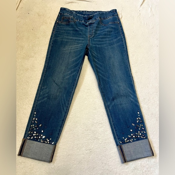Chico's Jewel Cuffed Pull-On Ankle Jegging Cropped Jeans - 8R (31") - Picture 2 of 11